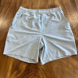 Lululemon Mens Athletic Shorts Grey Size Large